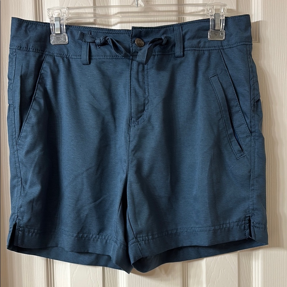 Magellan Outdoors Blue Flat Front Shorts Lightweight